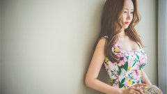 韓國(guó)平面模特李妍靜壁紙