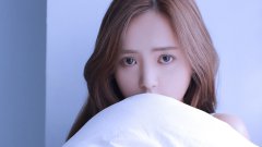 楚楚可憐清純美女夢(mèng)幻壁紙