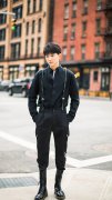 王源紐約時(shí)尚街拍寫真手機(jī)壁紙