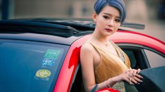 大眾跑車短發(fā)性感美女壁紙