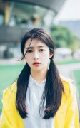 清純雙馬尾學生妹清新寫真手機壁紙