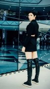 美女街拍手機(jī)壁紙