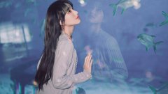程瀟水族館甜美氣質(zhì)迷人寫真壁紙