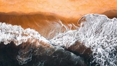 奔騰的海浪浪花圖片壁紙