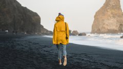 人物走路圖片素材