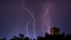 自然景觀閃電圖片壁紙