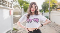 長發(fā)性感美女電腦壁紙