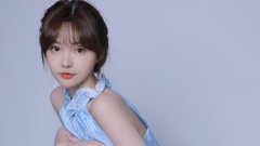 純欲女生電腦壁紙