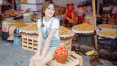 甜美白皙美女電腦壁紙